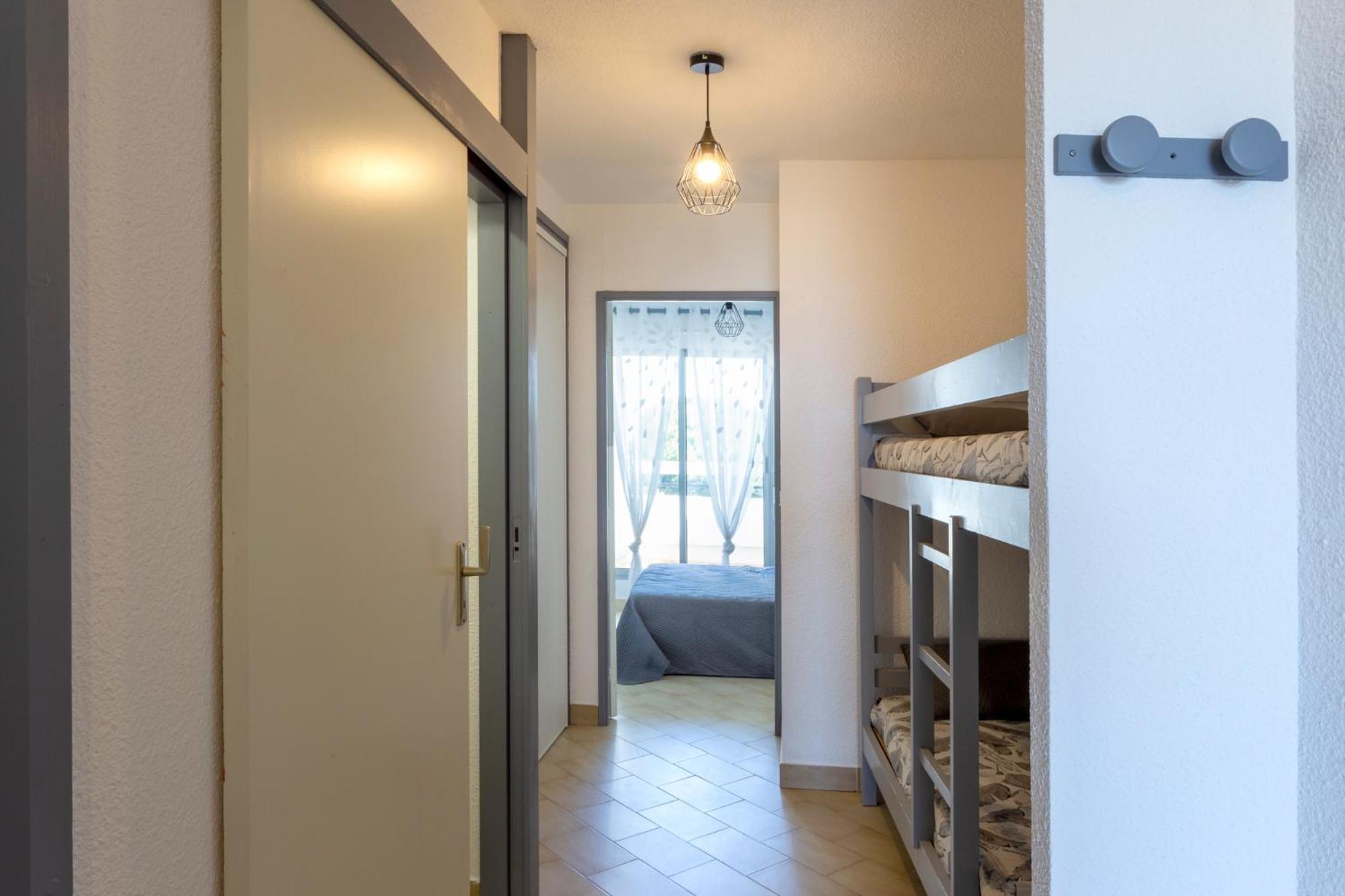 Chez Fabienne - Superbe Appartement Avec Vue Sur La Mer Et Parking لا غراند موت المظهر الخارجي الصورة