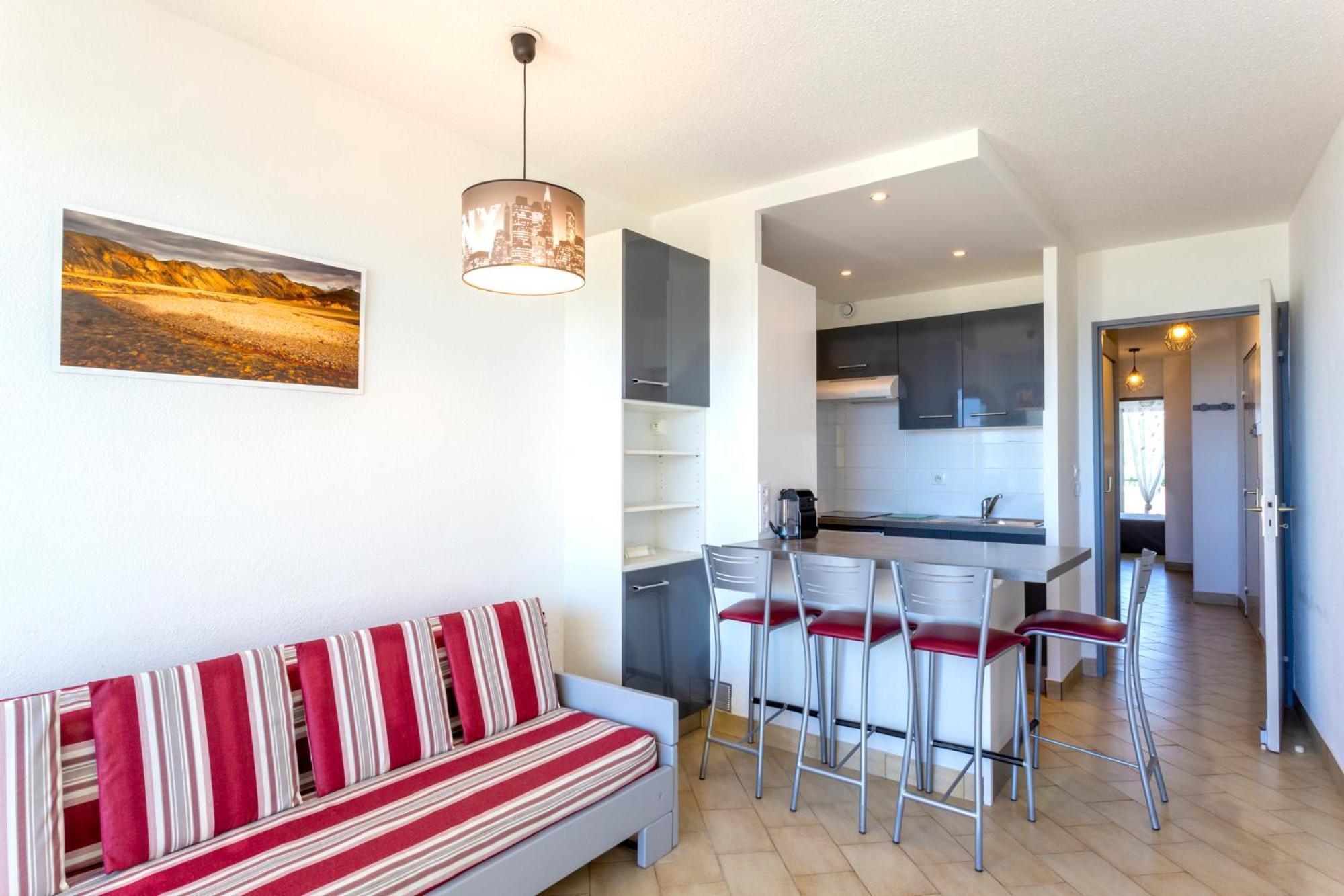 Chez Fabienne - Superbe Appartement Avec Vue Sur La Mer Et Parking لا غراند موت المظهر الخارجي الصورة
